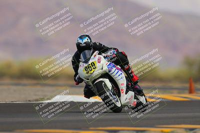 media/Sep-11-2022-SoCal Trackdays (Sun) [[81b7e951af]]/Turn 14 (1130am)/